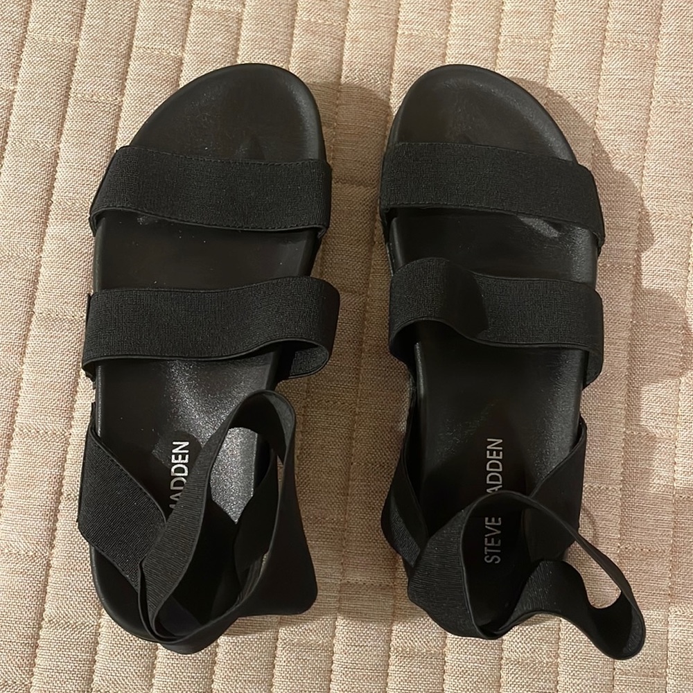 Steve Madden sandals